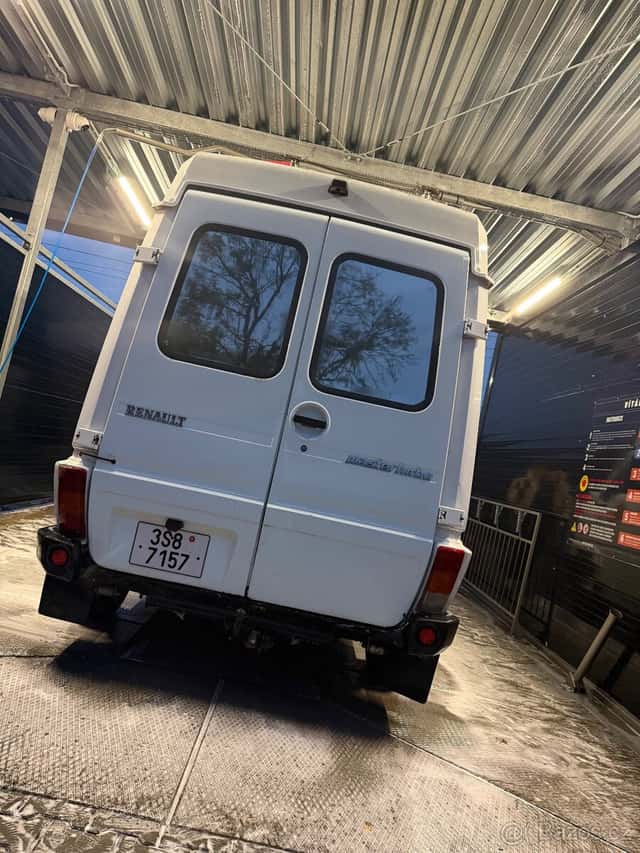 Renault master