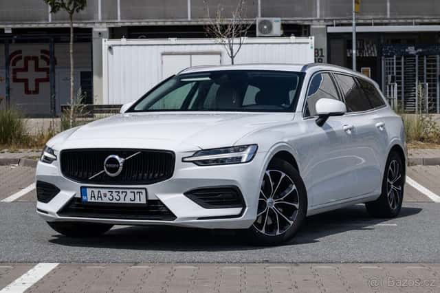 Volvo V60 D4 A/T, 140kW (2020)