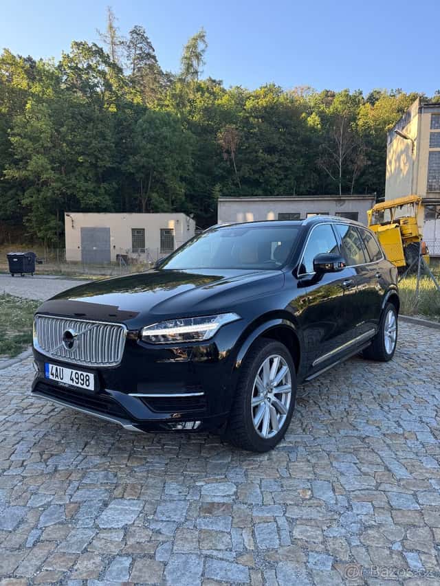 Volvo XC90 D5 ADW - FIRST EDITION | VÝBAVA- INSCRIPTION