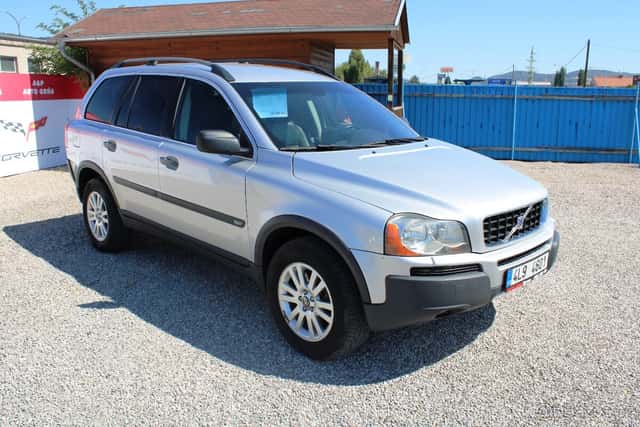 Volvo XC90 2.4 D5 AWD AUTOMAT KLIMA ALU