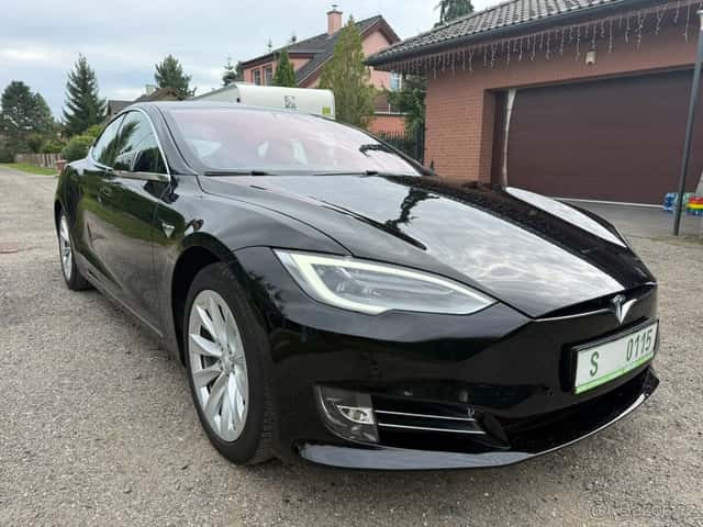 TESLA MODEL S 75 D - SOH 90%