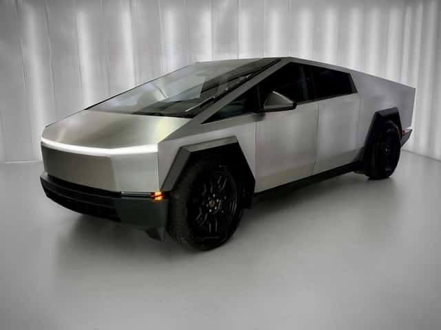 Tesla AWD 438 KW FOUNDATION SER